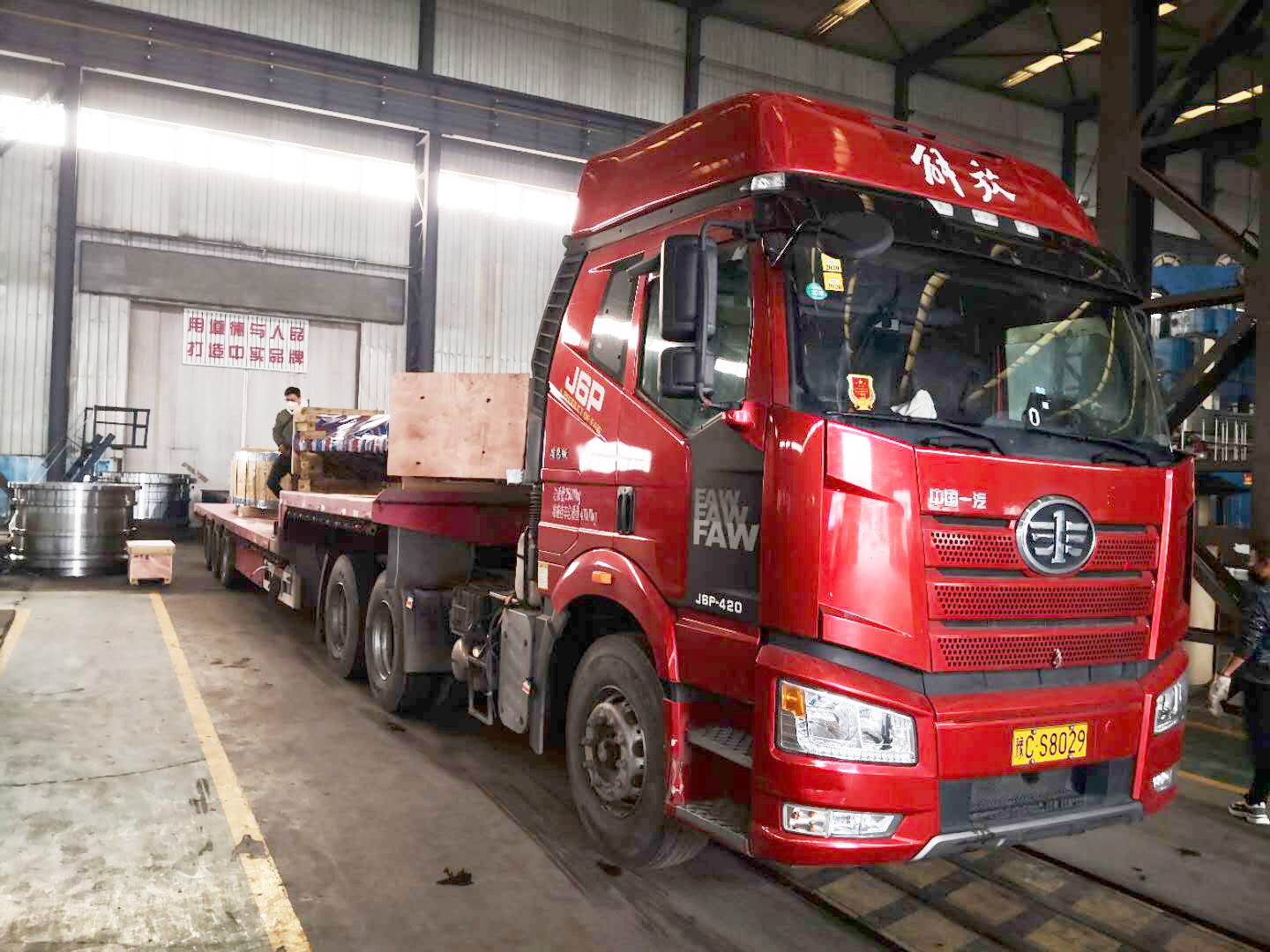 罗马尼亚8米四瓣大齿圈顺利发货